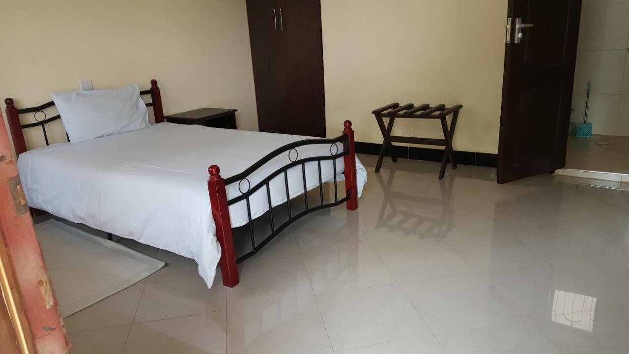 Kilimanjaro Country House Моши Экстерьер фото